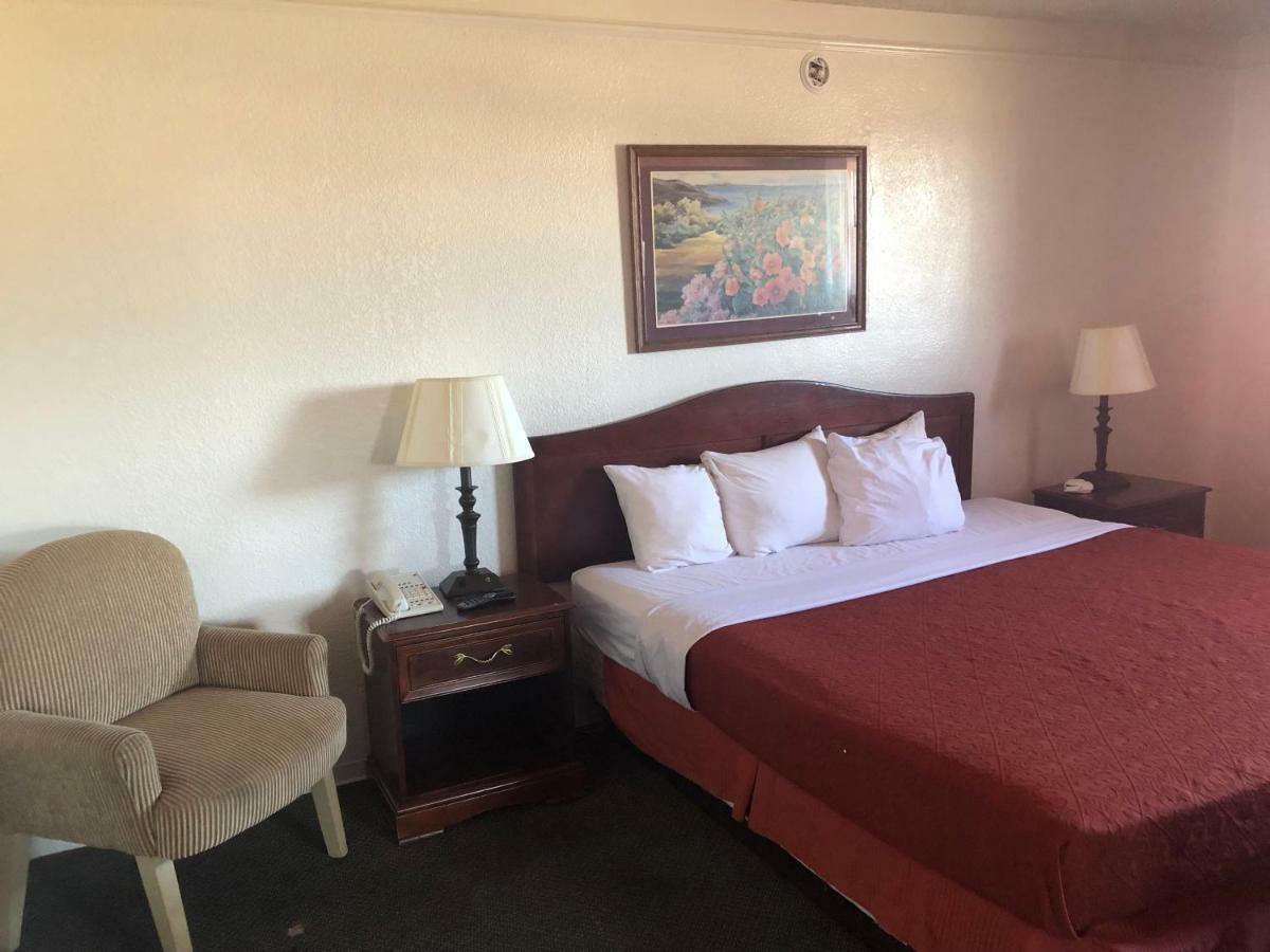 Americas Best Value Inn Денвер Экстерьер фото